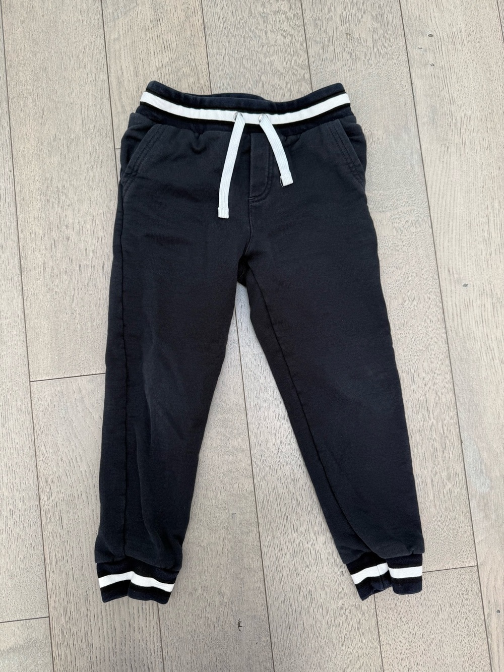 Dolce & Gabbana Kids Navy Jogger Pants with White Stripe Drawstring